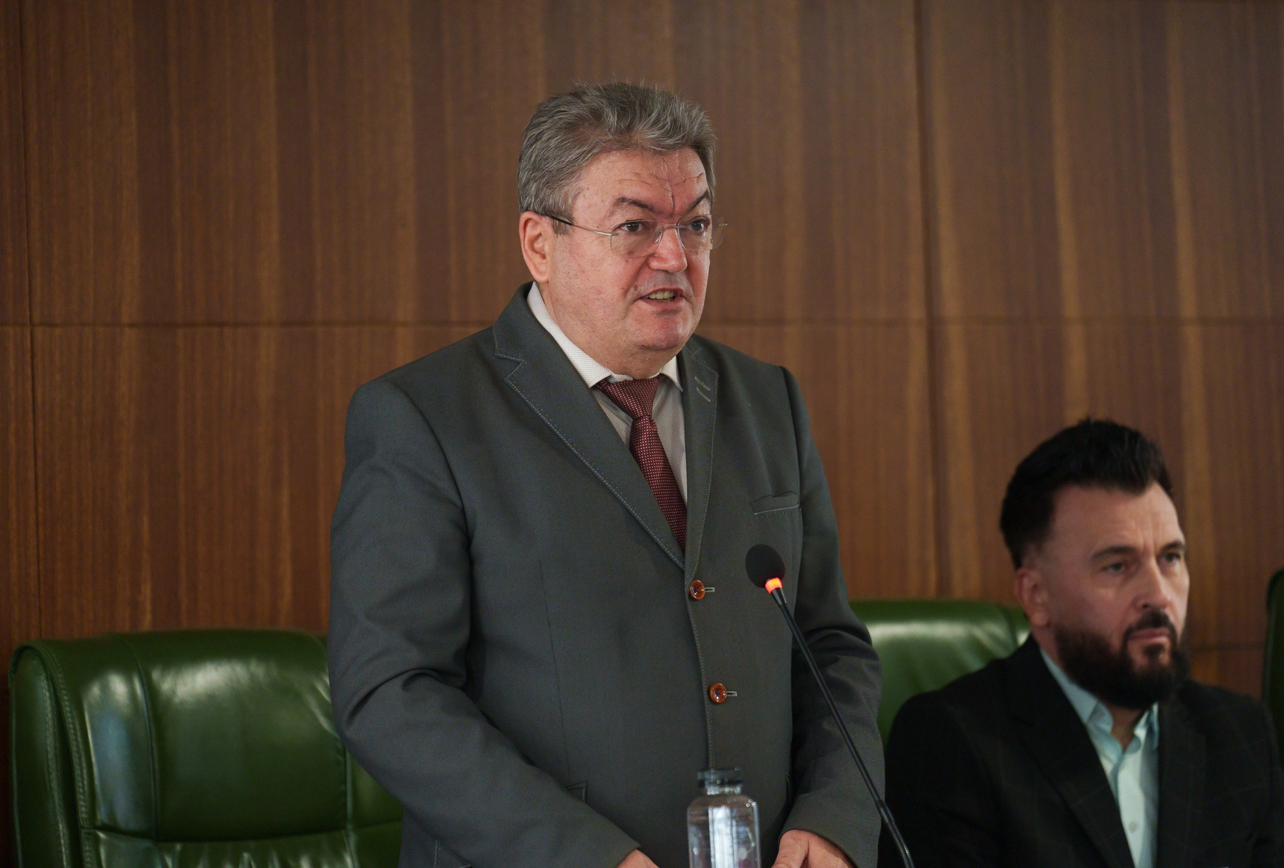 facultatea de administratie si afaceri a universitatii din bucuresti aniverseaza 25 de ani de excele