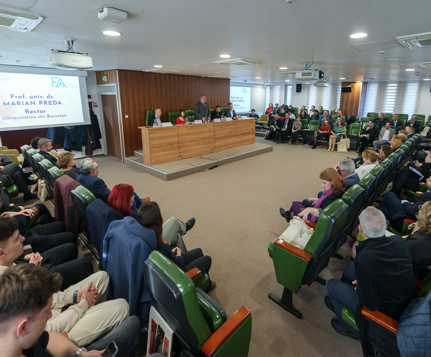 Facultatea de Administrație și Afaceri a Universității din București aniversează 25 de ani de excelență academică